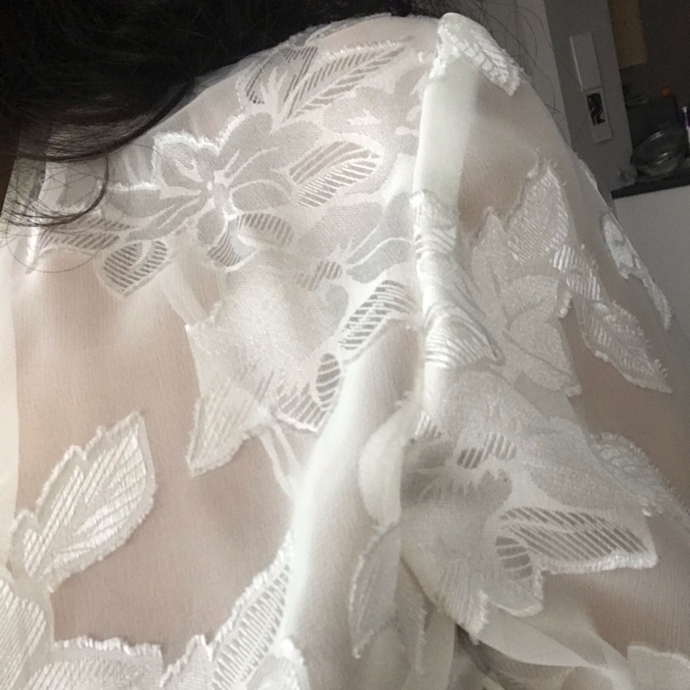 Floral Cover Up - Picture 2 of 4